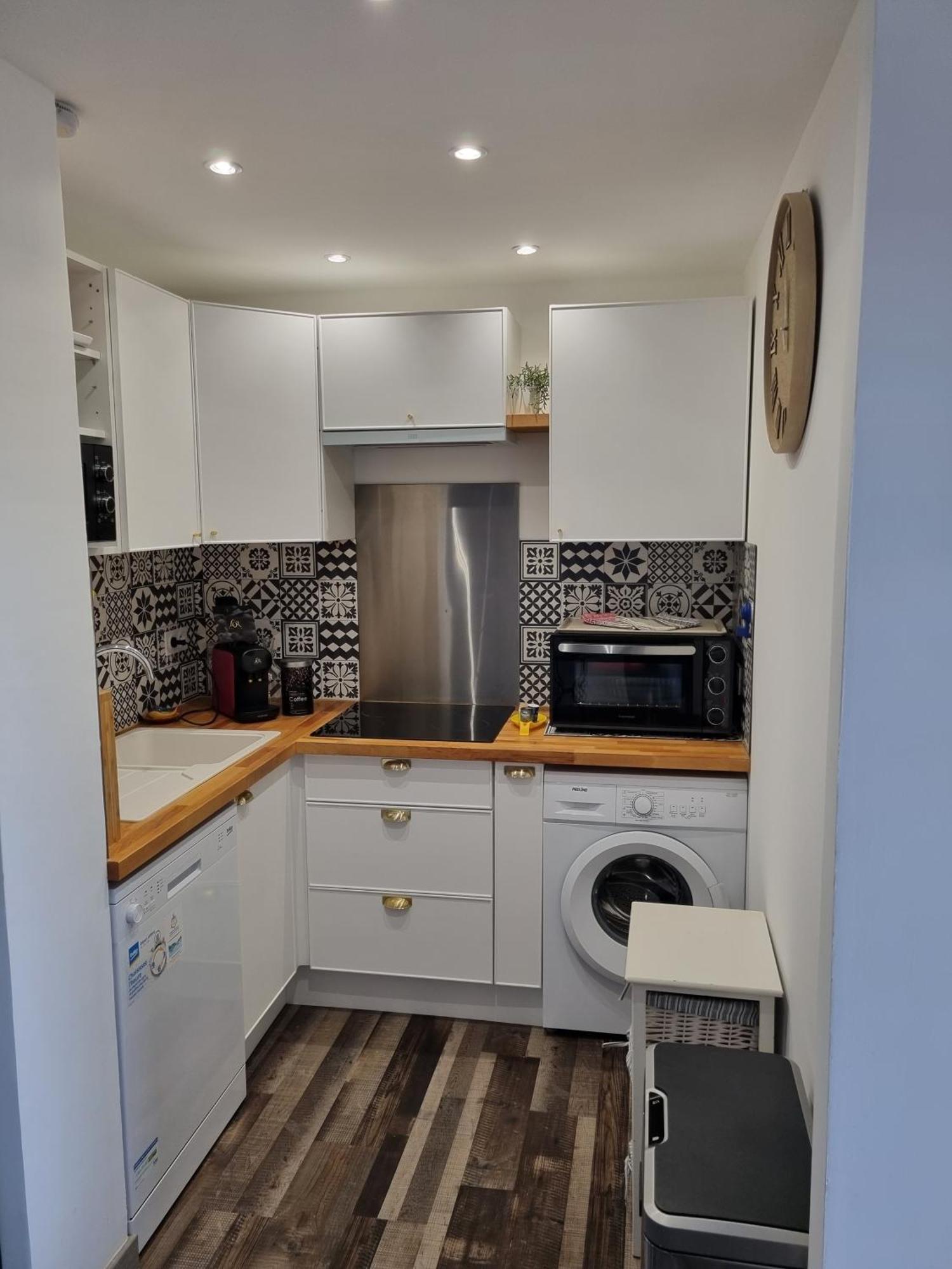 Superbe T2 Tout Confort 3 Etoiles, Entierement Renove Avec Piscine, Parking, Clim, Wifi, Netflix La Grande-Motte Zewnętrze zdjęcie